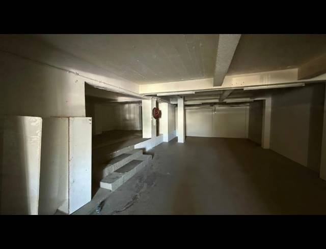 120M² STORAGE UNIT TO LET IN STAMFORD HILL
